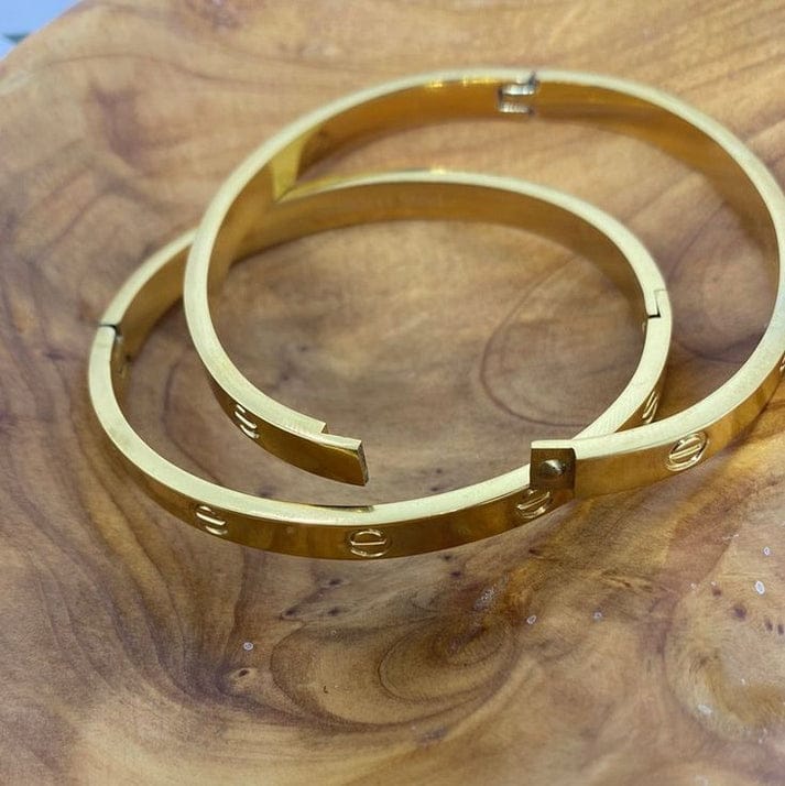 Stainless Steel Handcuff Bracelet & Bangle